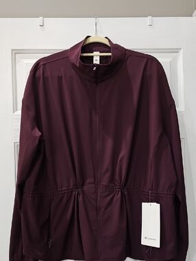 Lululemon UV Protective Cinch Waist Run Jacket - XL Goodnight Plum Color
